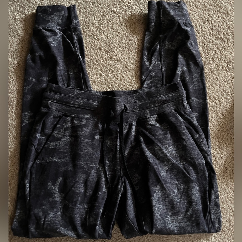 Lululemon Joggers